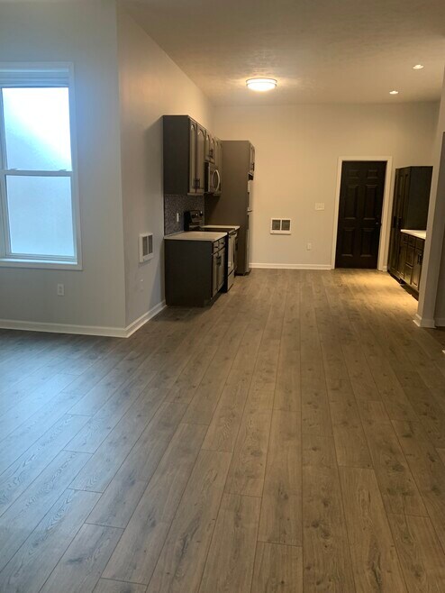 3022 Perrysville Ave unit 1, Pittsburgh, PA 15214 - photo 1