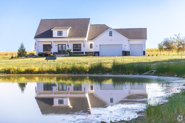 Beutiful farmhouses stand proud in Cerro Gordo.
