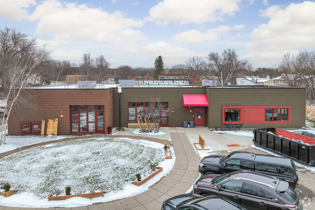 Cornerstone Montessori Elementary School has an overall graded C+ on Niche.