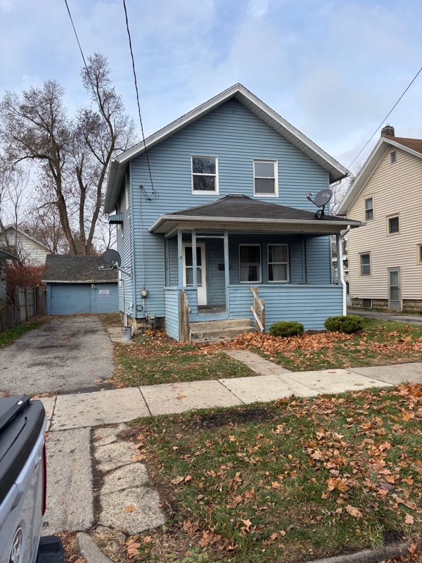 1310 S Jackson St, Jackson, MI 49203