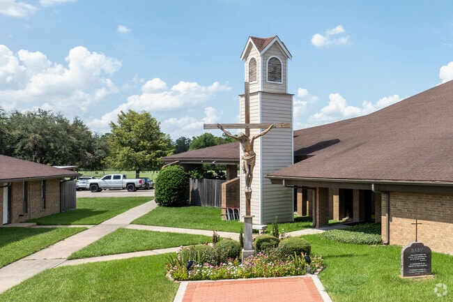 Sacred Heart Catholic School provides a faith-based learning environment.