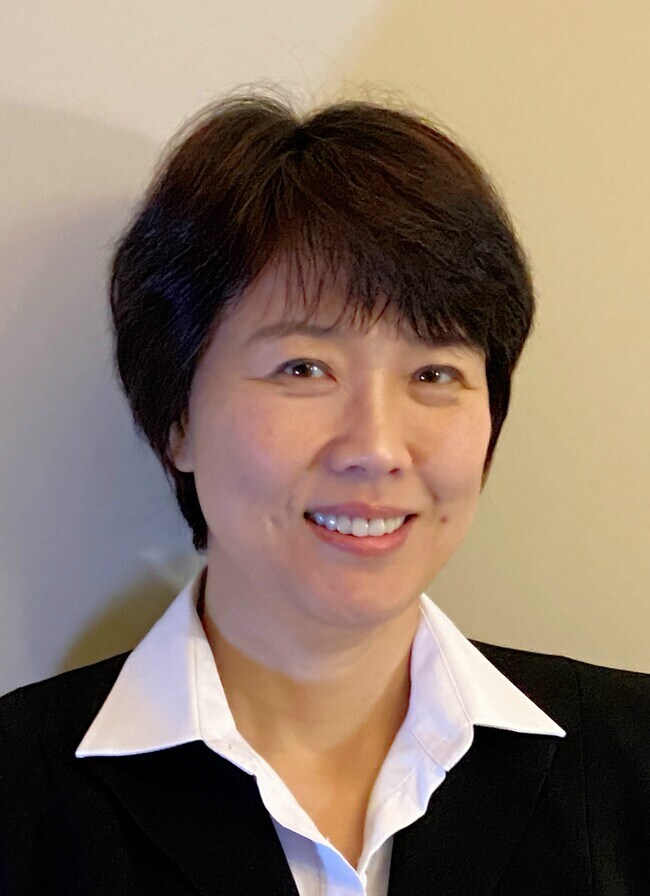 Luwen Zhang