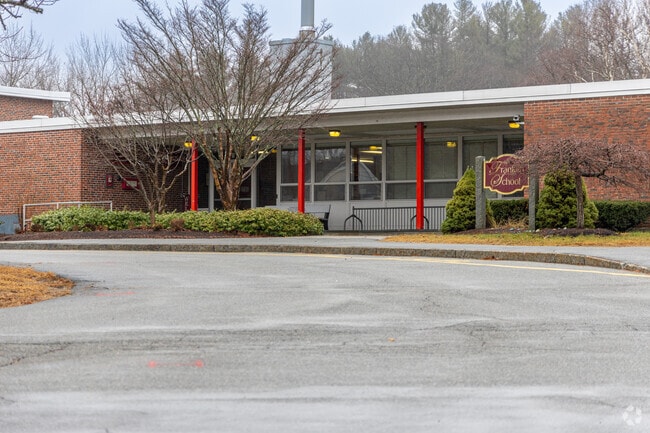 The front entrance of the Franklin Elementary School in North Andover, MA.
