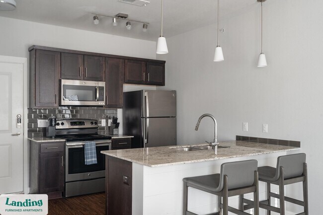 4300 Cromwell Dr unit 5203, Kyle, TX 78640 - photo 7