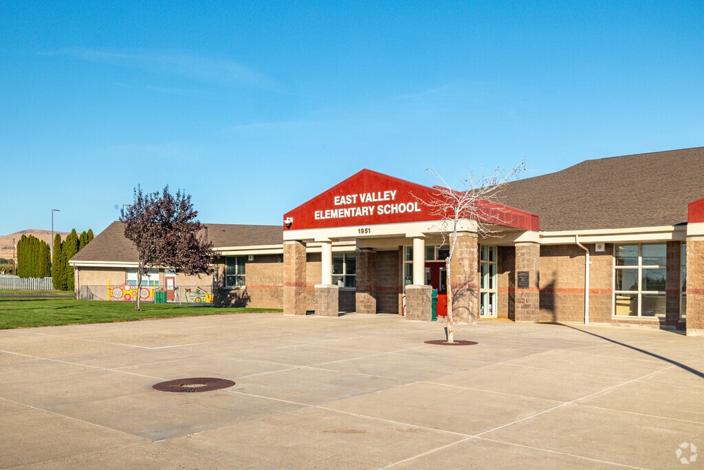 Students enjoy the atmosphere at East Valley Elementary.