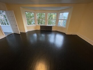 35 N Queen St Unit 3, York, PA 17403