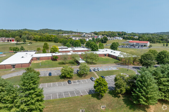 R. Howell Elementary School has ample parking for parents and teachers in Columbia.