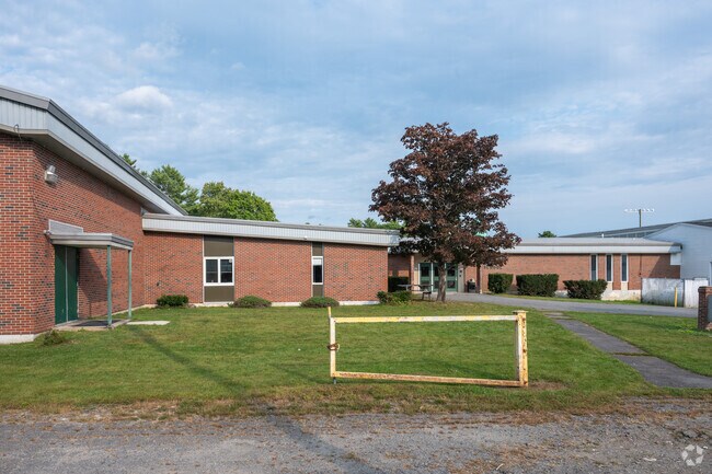 Highborn Middle School was given an overall C+ rating from Niche