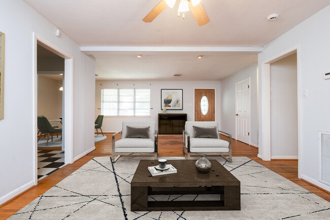 7403 L St, Little Rock, AR 72207 - photo 3