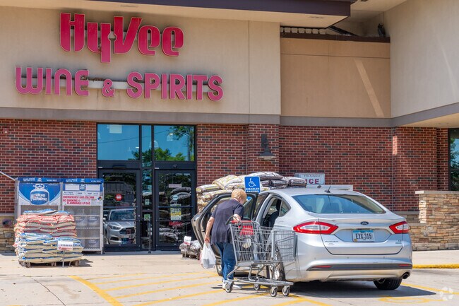 HyVee provides grocery options for the Mound View neighborhood.