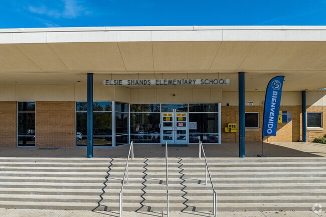 Shands Elementary School in the Casa View neighborhood of Mesquite.