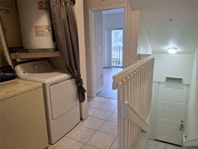 Villas De Tuscany Condos, Davie, FL 33325 - photo 6