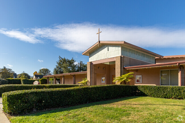 Silicon Valley Academy challenges and encourages children to learn in Sunnyvale.
