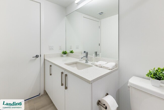 200 NE 1st Ave unit 611.1412288, Pompano Beach, FL 33060 - photo 7
