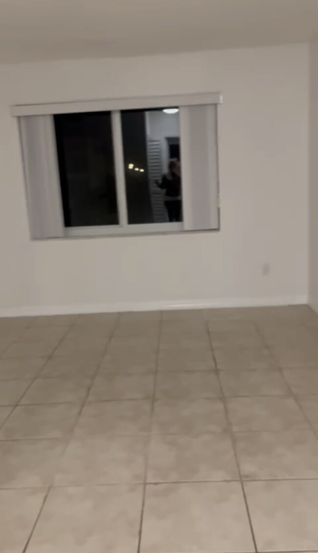 7701 Camino Real unit A404, Miami, FL 33143 - photo 4