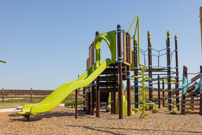 704 Prairie Dr, Guthrie, OK 73044 - photo 4