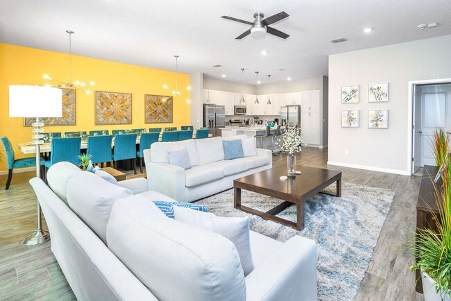 2567 Shanti Dr unit ID1354813P, Kissimmee, FL 34746 - photo 3