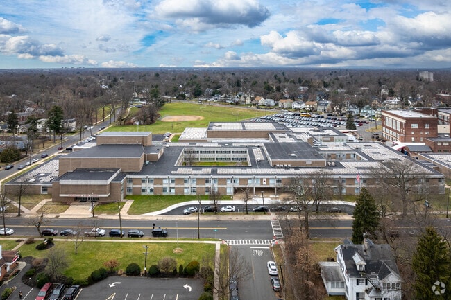 Plainfield High School has 1,831 Plainfield students in grades 9 through 12.