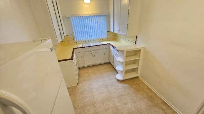 4221 Los Feliz Blvd unit 13, Los Angeles, CA 90027 - photo 4