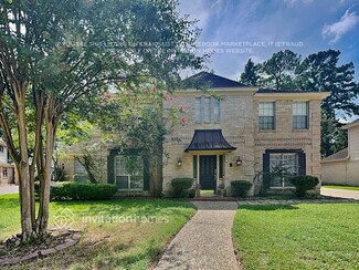 6607 Gentle Bend Dr, Houston, TX 77069