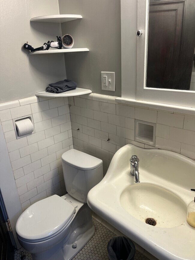 449 Richmond Ave unit 2, Buffalo, NY 14222 - photo 5