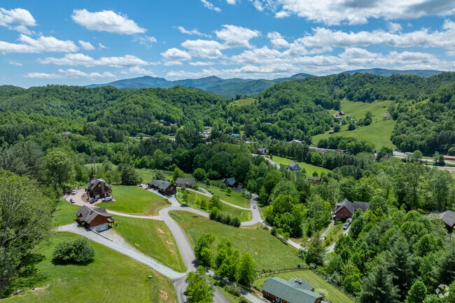 Sugar Grove, NC offers scenic mountain living with low property taxes and a strong housing market—ideal for buyers seeking value and natural beauty.