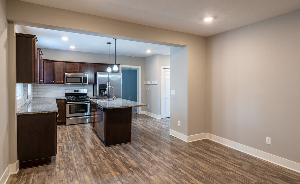 618 4th St NW unit 1, Grand Rapids, MI 49504 - photo 1