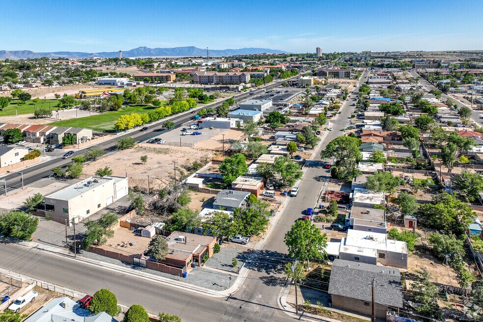 ClaytonHeights-LomasdelCielo_566853_LM_090825_V1