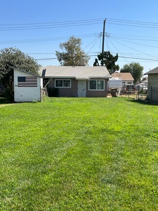 505 Lincoln Ave Unit B, Bakersfield, CA 93308