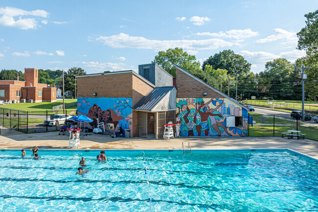 Powhatan Pool is part of the Powhatan Community Center and Powhatan Playground in Fulton.
