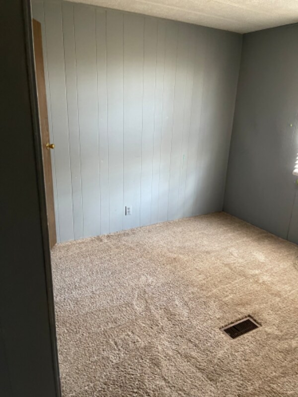 9106 Oh-279, Oak Hill, OH 45656 - photo 5