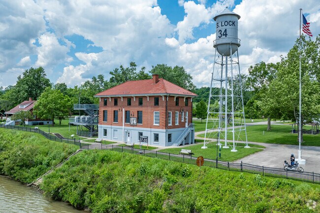Chilo Lock 34 Park is a scenic spot in Felicity along the Ohio River.