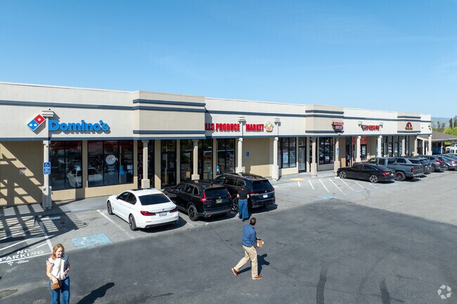 Cahalan Square in the Cahalan neighborhood offers Domino’s, local markets, and takeout favorites.