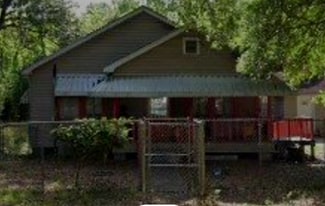 4247 Maple Dr, Baton Rouge, LA 70805