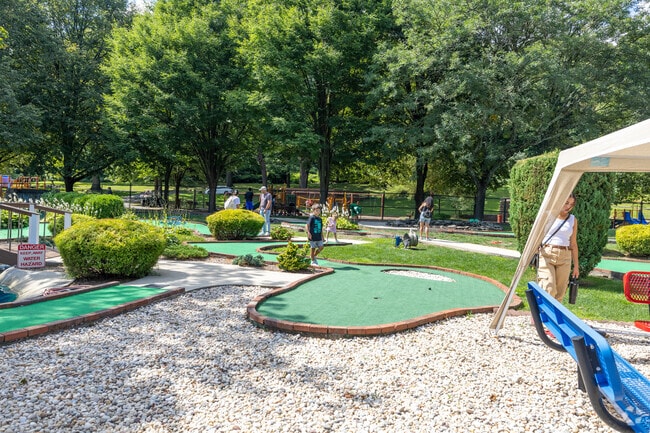 Tibbetts Brook Park, just south of Dunwoodie, has a mini golf course.