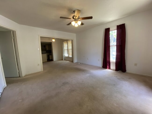 409 2nd St, West Des Moines, IA 50265 - photo 5