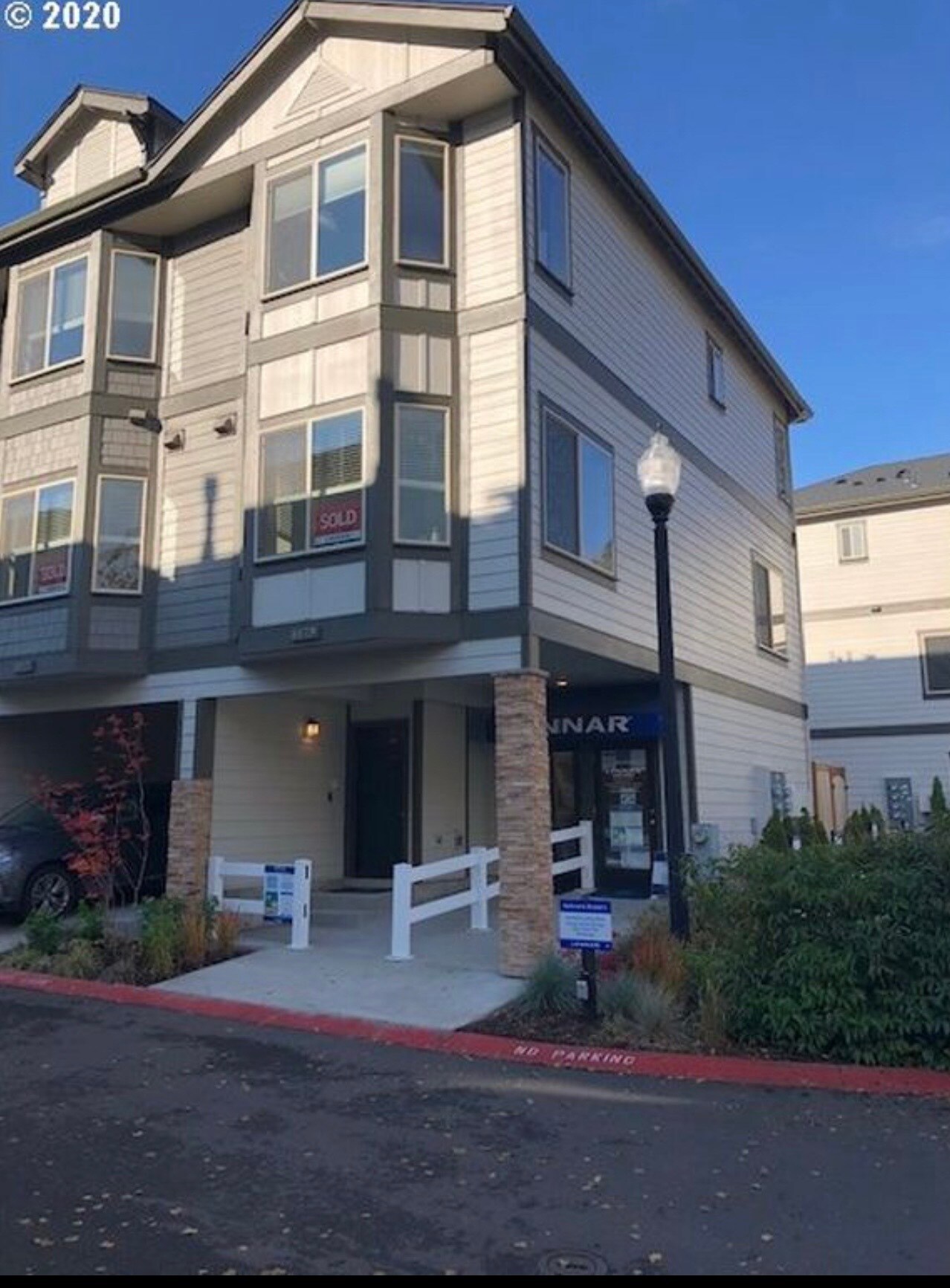 8879 SW Elena Ln, Tigard, OR 97223 - photo 1