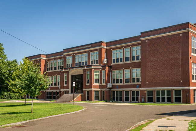 Bowe Elementary School is located in Chicopee, MA.