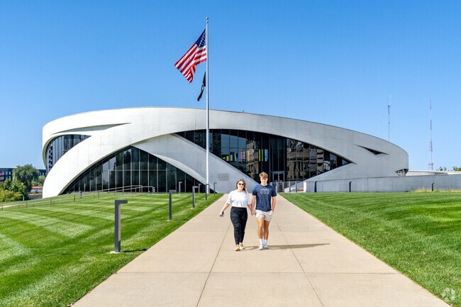 The National Veterans Memorial and Museum anchors the Scioto Peninsula near Franklinton.