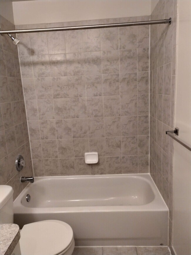 Regency Park (NO PETS ALLOWED), Middletown, NJ 07748 - photo 6