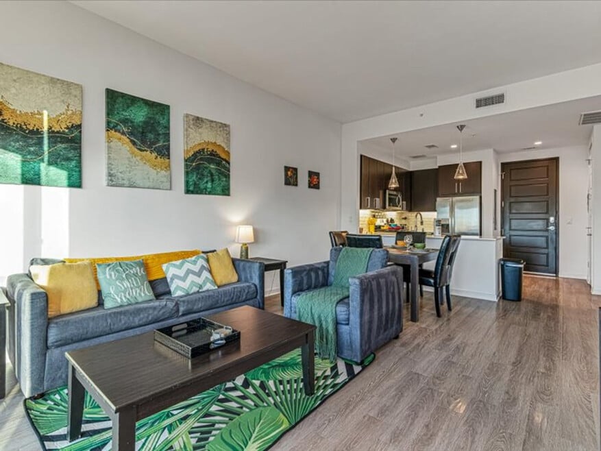 2121 Holcombe Blvd unit ID1359141P, Houston, TX 77030 - photo 1