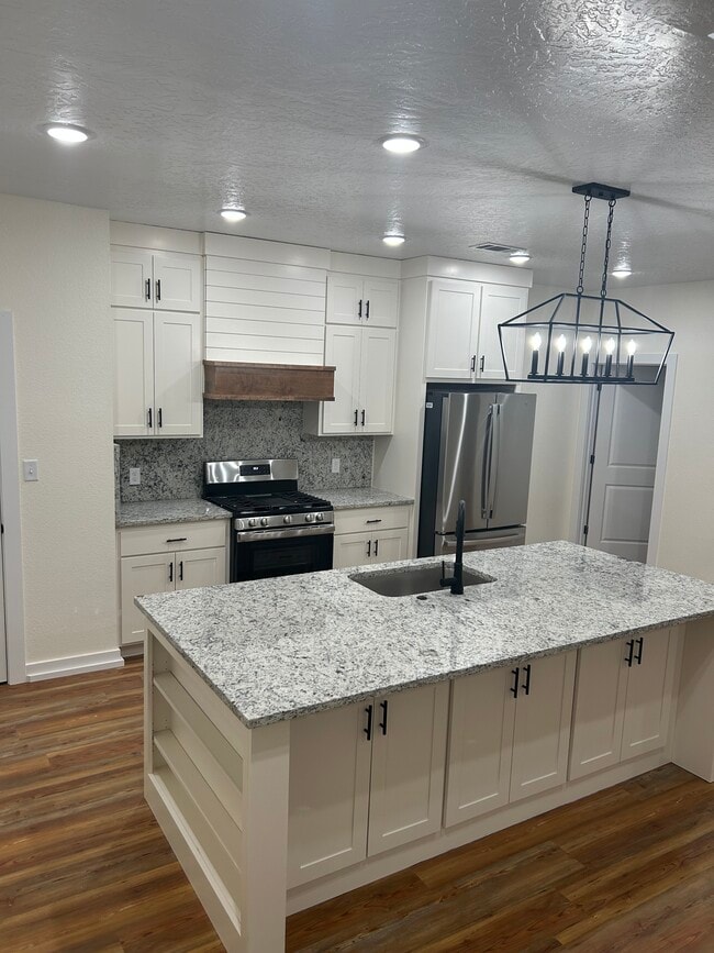 7201 Texas Rd unit B, Fort Smith, AR 72908 - photo 2