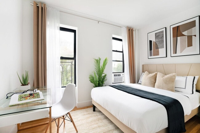 444 W 48th St unit ID1021998P, New York, NY 10036 - photo 3