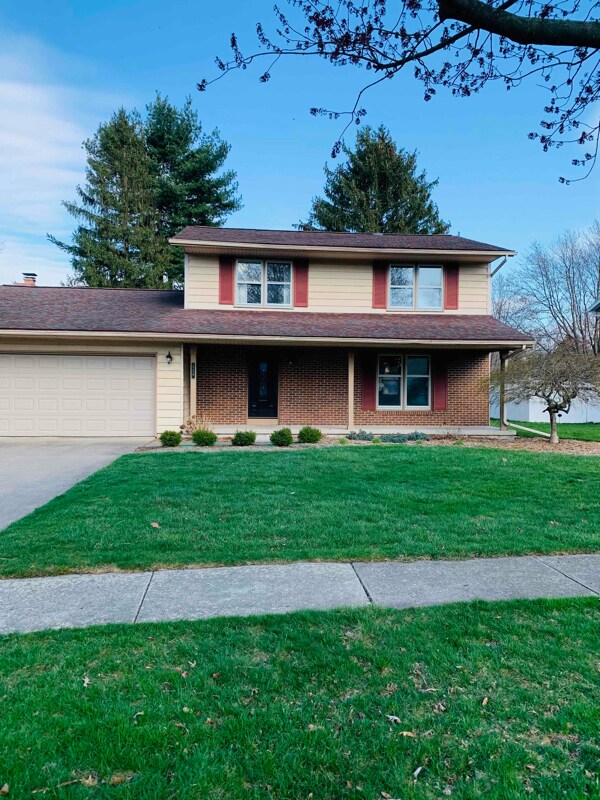 524 Mckinley Dr, Bowling Green, OH 43402