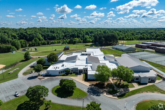 Woodlawn Middle School