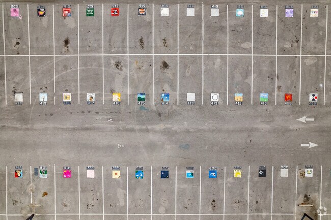 Vanguard High School is a public school with a student-teacher ratio of 23 to 1.