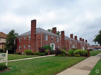 1910 E High St, Springfield, OH 45505