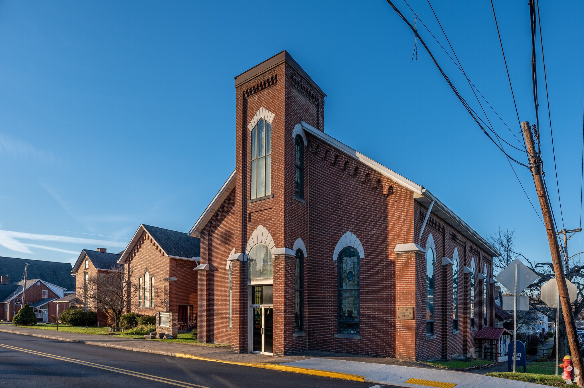 36 Woodland Ave, Masontown, PA 15461