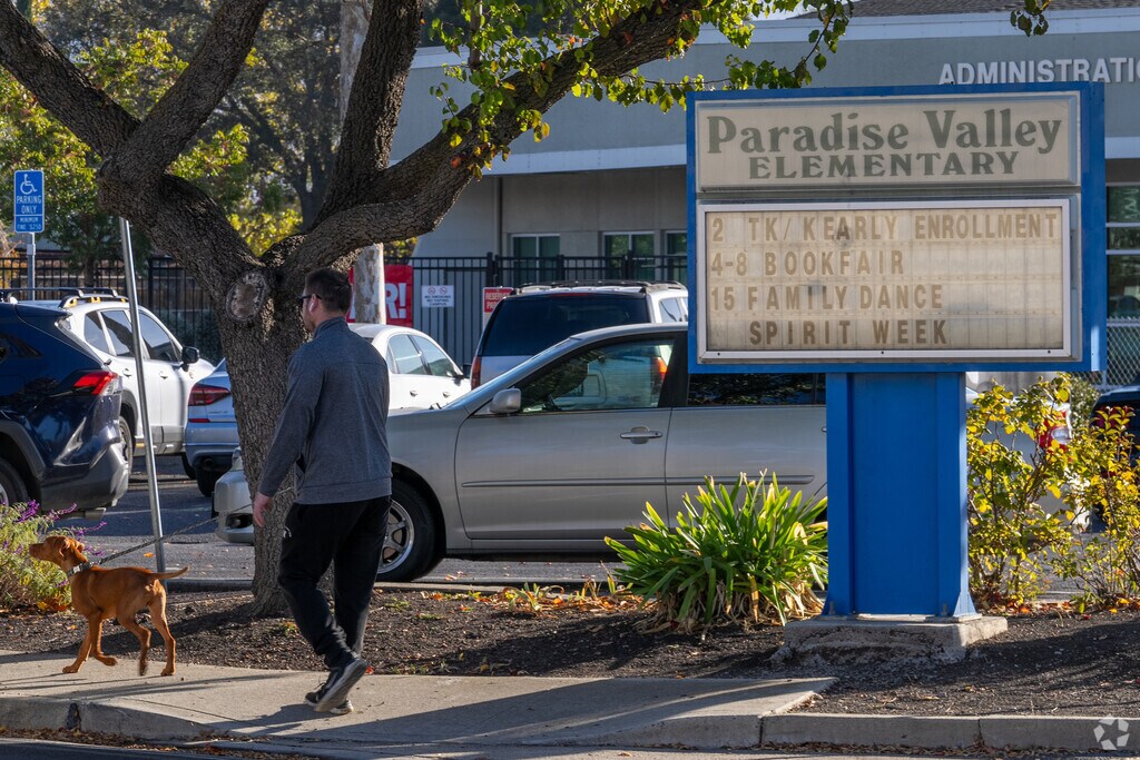 Welcome to Paradise Valley Elementary.