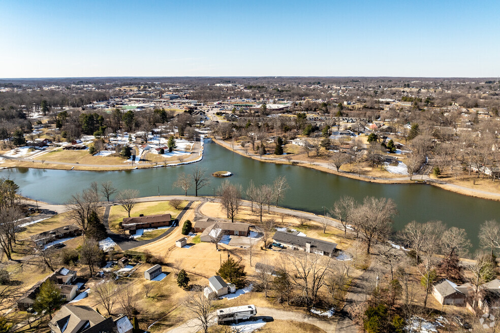 City_Dickson_1003065_P2_R1_V1_MR_013125
